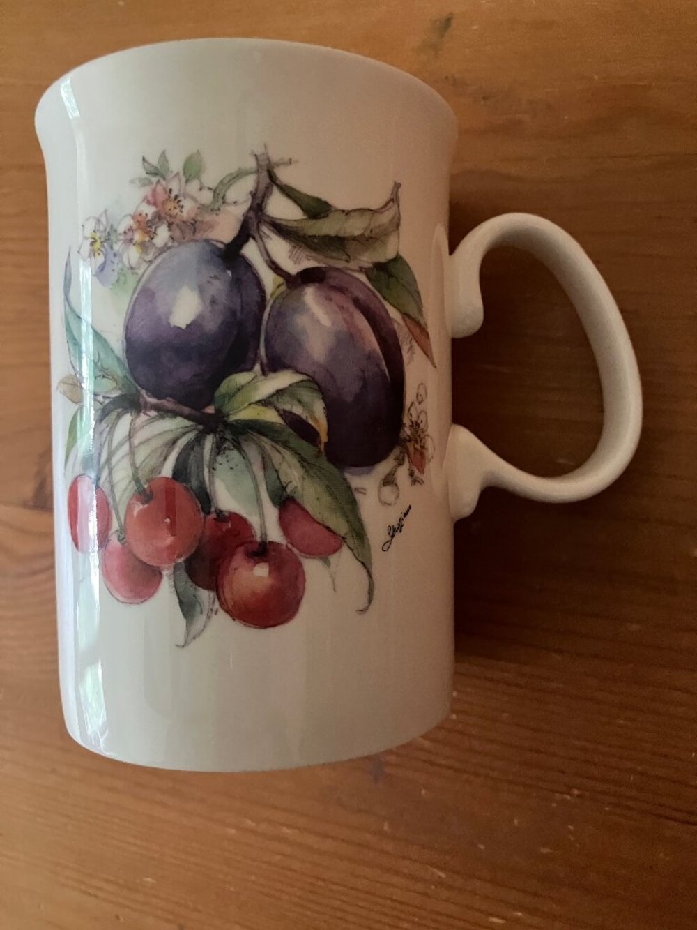 VTG JASON Fine Bone China Mug White and Fruit illustration Made in England 8 oz